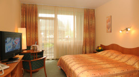 Hunguest Hotel Flora Eger