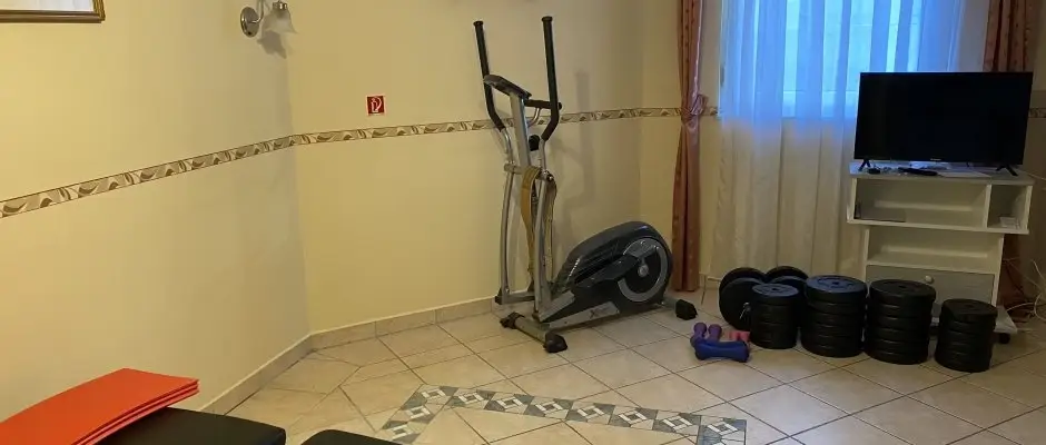 Arany Apartmanhaz Zalagyongye Zalakaros