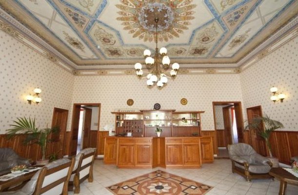 Astoria Hotel & Restaurant Balatonfüred Astoria Hotel & Restaurant Balatonfüred