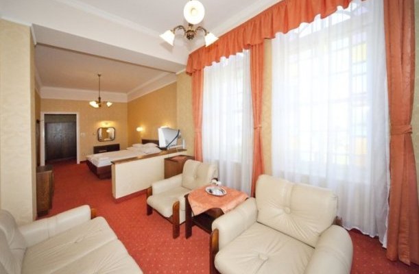 Astoria Hotel & Restaurant Balatonfüred Astoria Hotel & Restaurant Balatonfüred