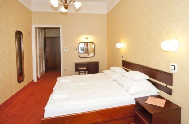 Astoria Hotel & Restaurant Balatonfüred Astoria Hotel & Restaurant Balatonfüred