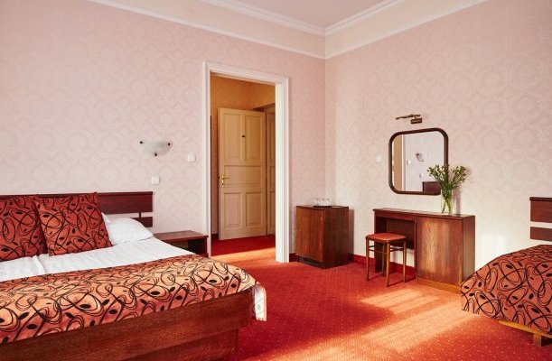 Astoria Hotel & Restaurant Balatonfüred Astoria Hotel & Restaurant Balatonfüred