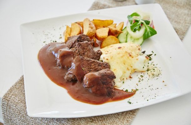 Astoria Hotel & Restaurant Balatonfüred Astoria Hotel & Restaurant Balatonfüred