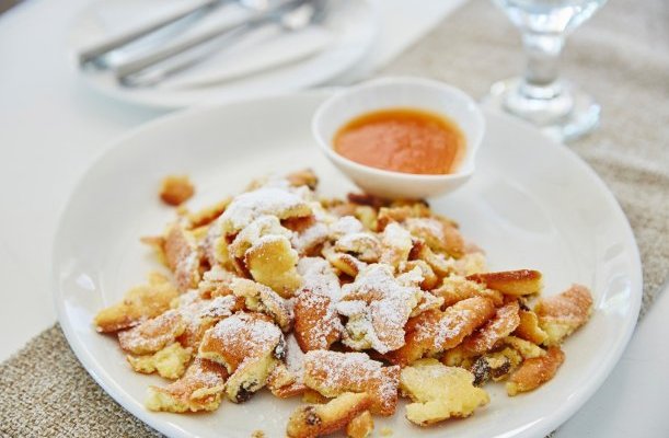 Astoria Hotel & Restaurant Balatonfüred Astoria Hotel & Restaurant Balatonfüred