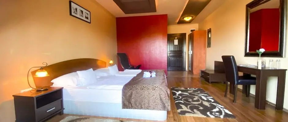 Bajor Pension Aparthotel Bk, Bkfrd