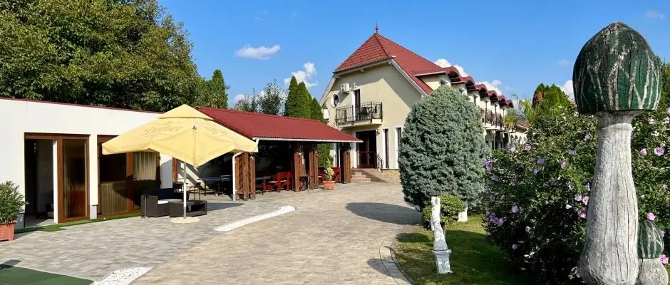 Bajor Pension Aparthotel Bk, Bkfrd