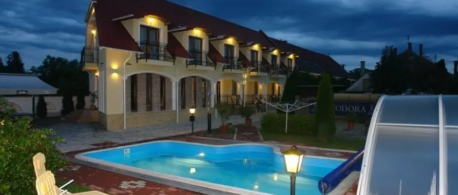 Bajor Pension Aparthotel Bk, Bkfrd