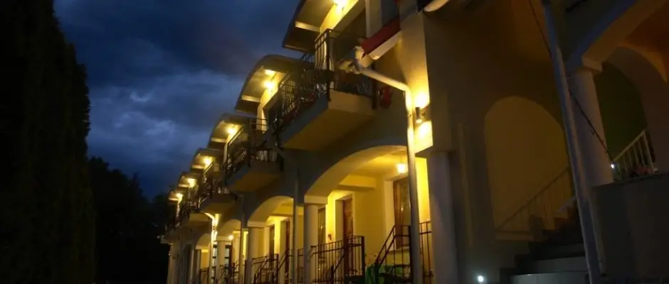 Bajor Pension Aparthotel Bk, Bkfrd