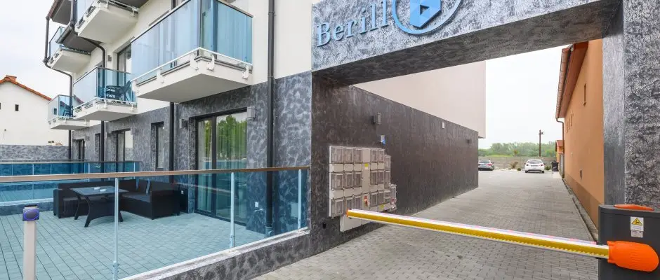 Berill Suites Sarvar