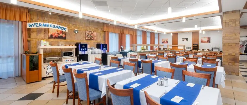 Hotel Aquarell Cegled