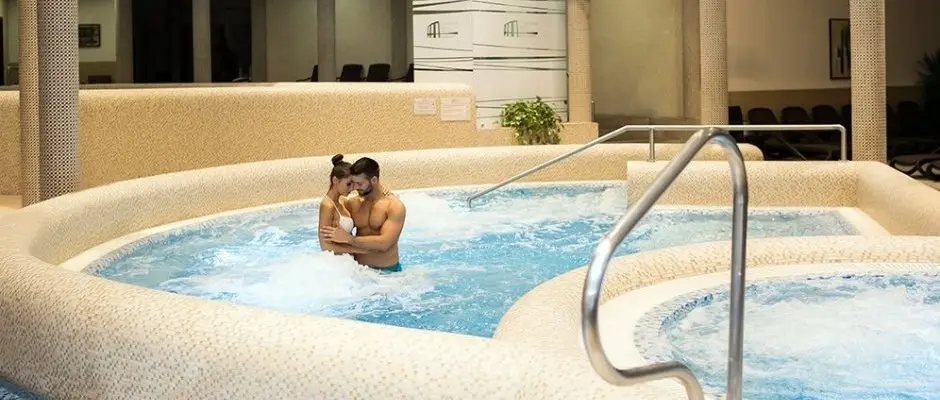 Colosseum Wellness Hotel Morahalom
