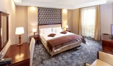 Colosseum Wellness Hotel Morahalom