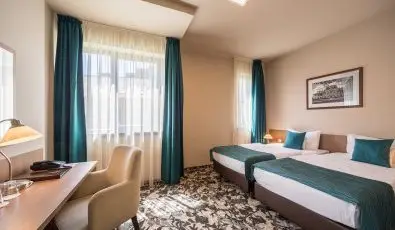 Erzsebet Kiralyne Hotel Godollo