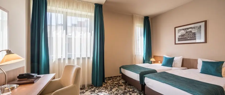 Erzsebet Kiralyne Hotel Godollo