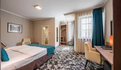Erzsebet Kiralyne Hotel Godollo