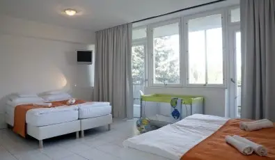 Holiday Hotel Csopak