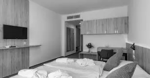 Tagespreise mit Frhstck, mit Badebenutzung (ab 1 Nacht)