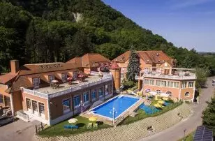 Hotel Bellevue Esztergom - Wellness-Pauschalangebote fr 3 Nchte