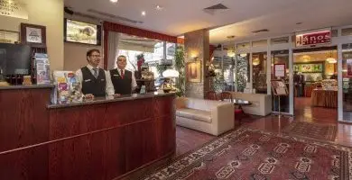 - Tagespreis mit Frühstück