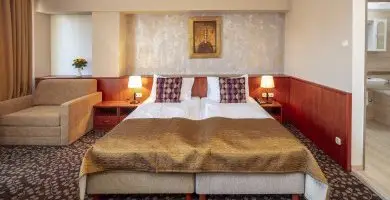 Nicht erstattbarer Preis ohne Verpflegung (min. 1 Nacht)