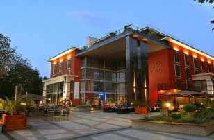 Hotel Divinus Debrecen - Sonderangebote für den Herbst