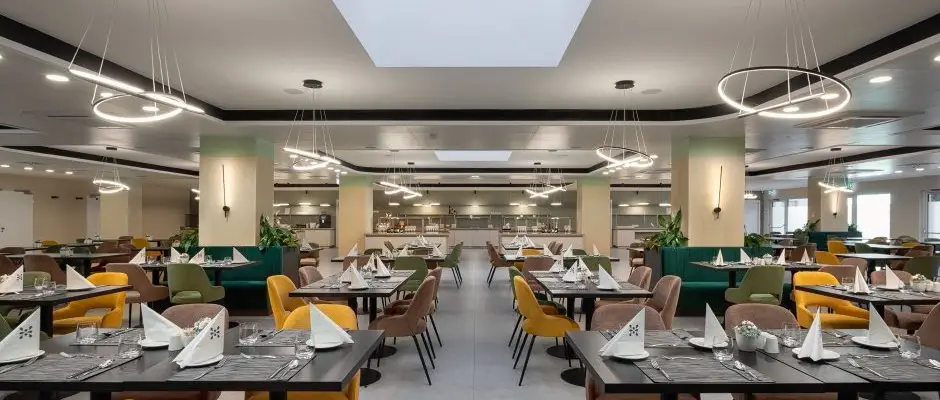 Hunguest Hotel Flora Eger