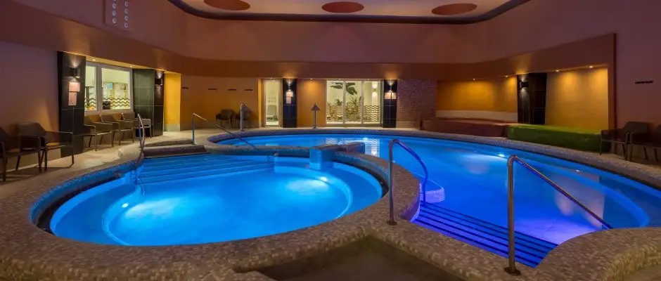 Hunguest Hotel Flora Eger