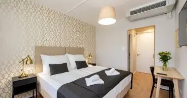 - Halbpensionsangebot