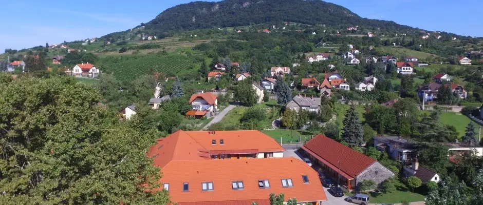 Hotel Halaszkert Badacsony