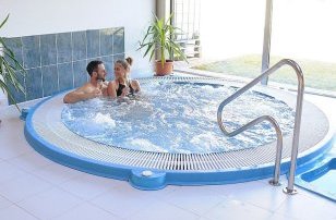 Hotel Halszkert Badacsony