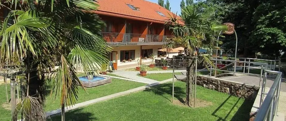 Hotel Halaszkert Badacsony