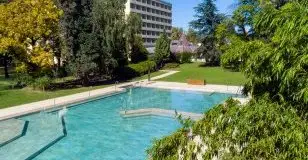 Bester Preis mit All-Inclusive-Verpflegung im Hunguest Helios in Hévíz (min. 2 Nächte)