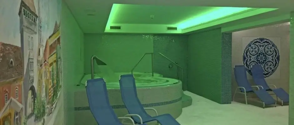 Hotel Irottko