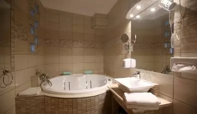 Hotel Laroba Alsoors