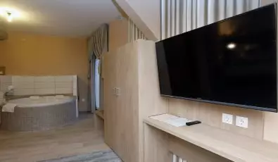 Hotel Laroba Alsoors