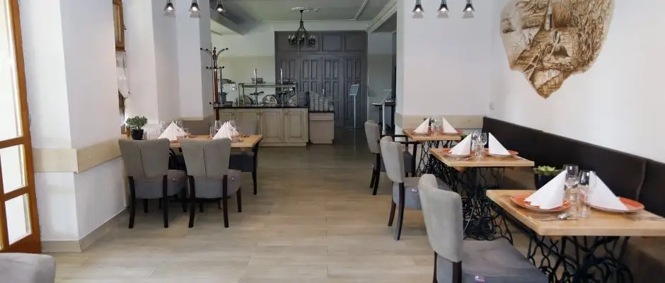 Hotel Laroba Alsoors