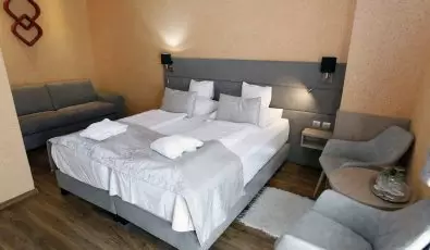 Hotel Laroba Alsoors