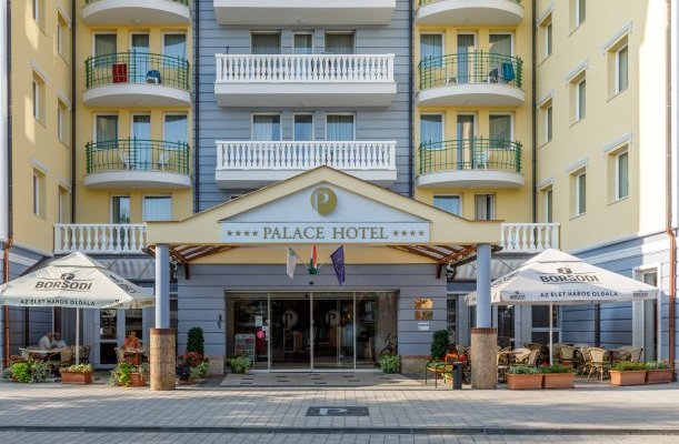 Hotel Palace  Heviz
