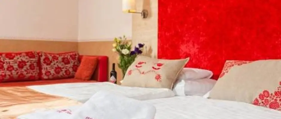 Hotel Piroska Bk, Bkfrd