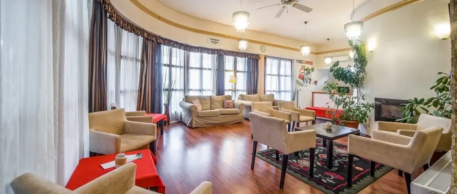 Hotel Piroska Bk, Bkfrd