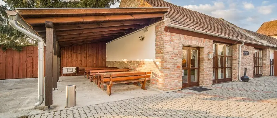 Hotel Piroska Bk, Bkfrd