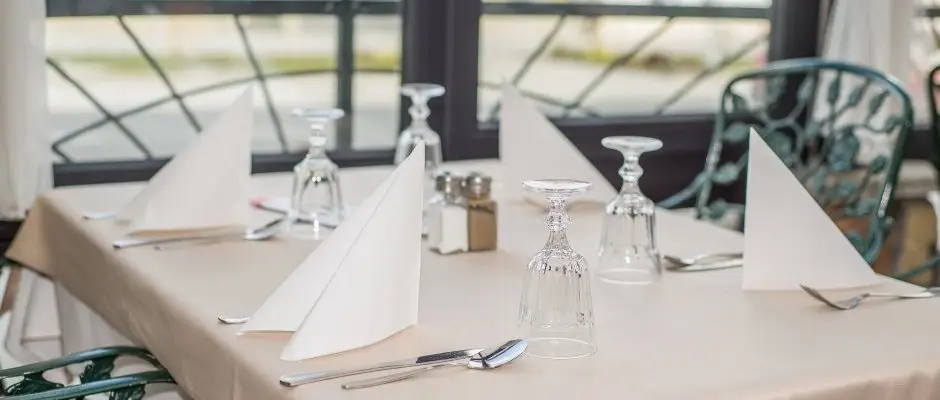 Hotel Piroska Bk, Bkfrd