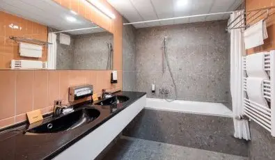 Hunguest B�k B�k, B�kf�rd�