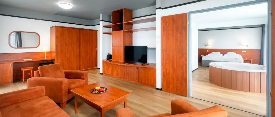 Hunguest B�k B�k, B�kf�rd�