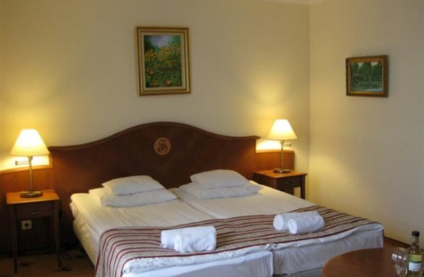 Sante Heviz Sante Heviz