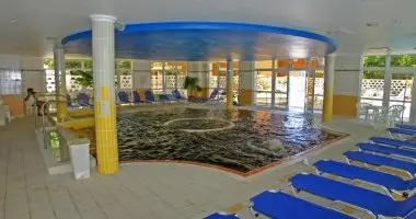 Bester Preis mit Halbpension (ab 1 Nacht)