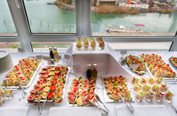 Hotel Yacht Siofok Hotel Yacht Siofok