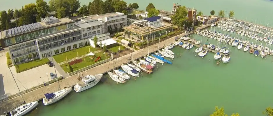 Hotel Yacht Wellness & Business Siofok