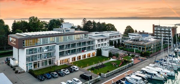 Hotel Yacht Wellness & Business Siofok