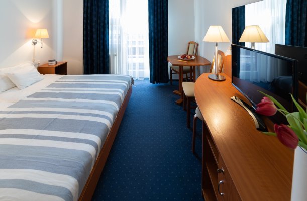 Hotel Zsanett Balatonkeresztur